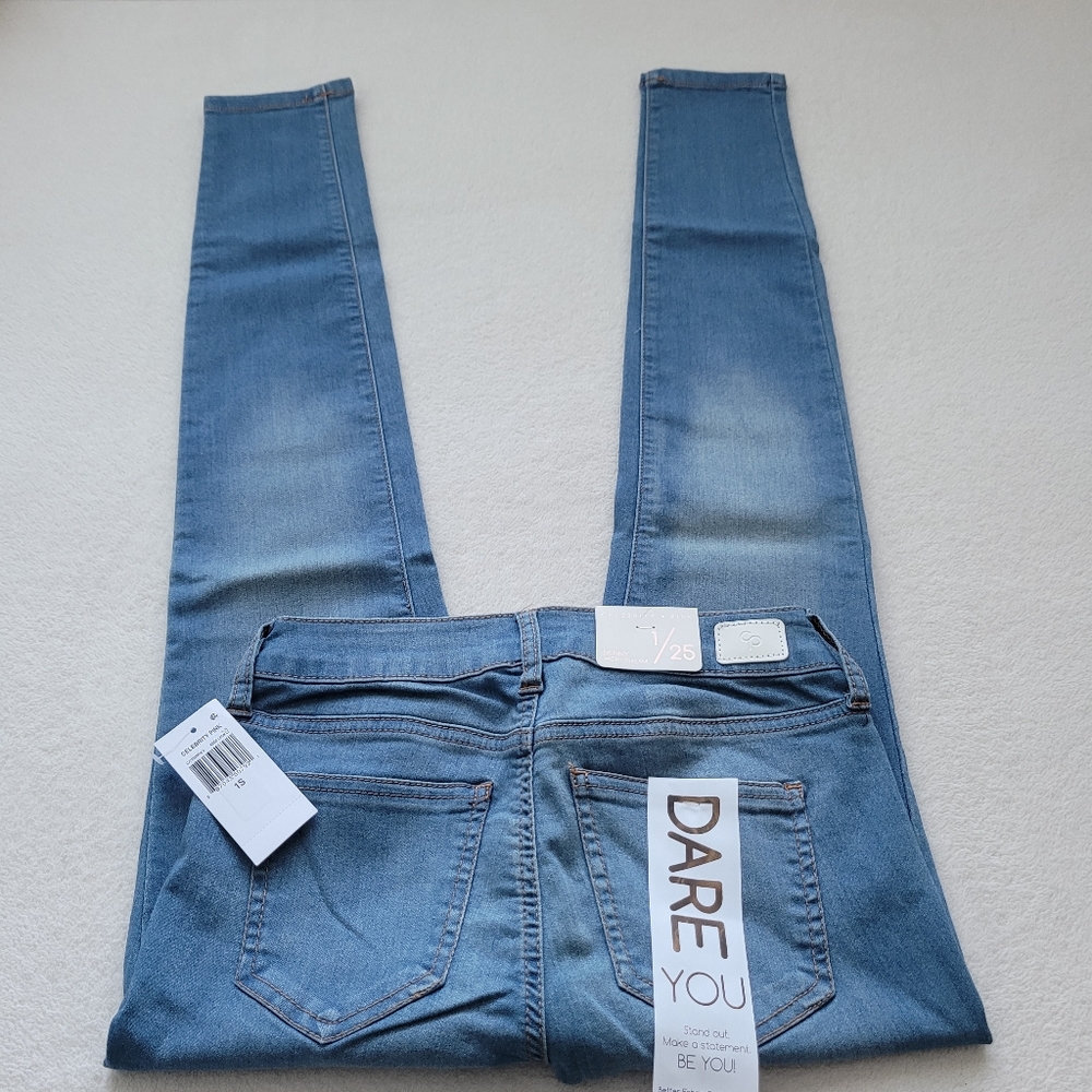 Celebrity Pink | Skinny Infinite Stretch Faded Blue Jeans | Women's 1/SH…
